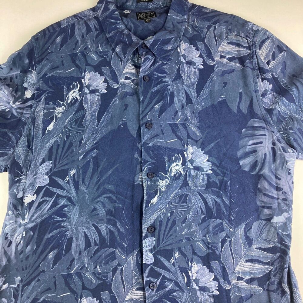 Guess Slim Fit Hawaiian Shirt XL Blue Tropical Floral Leaf Button Front Viscose